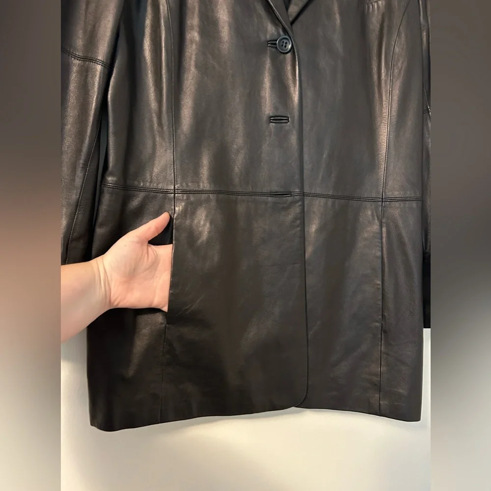 Worth Collection Vintage Black Leather Jacket - Picture 3 of 5